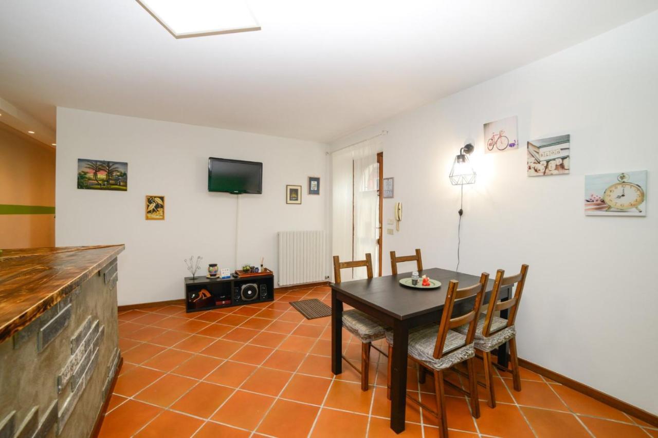 Loft Free Parking Agli Ulivi Moderno E Spazioso Peschiera del Garda Eksteriør billede