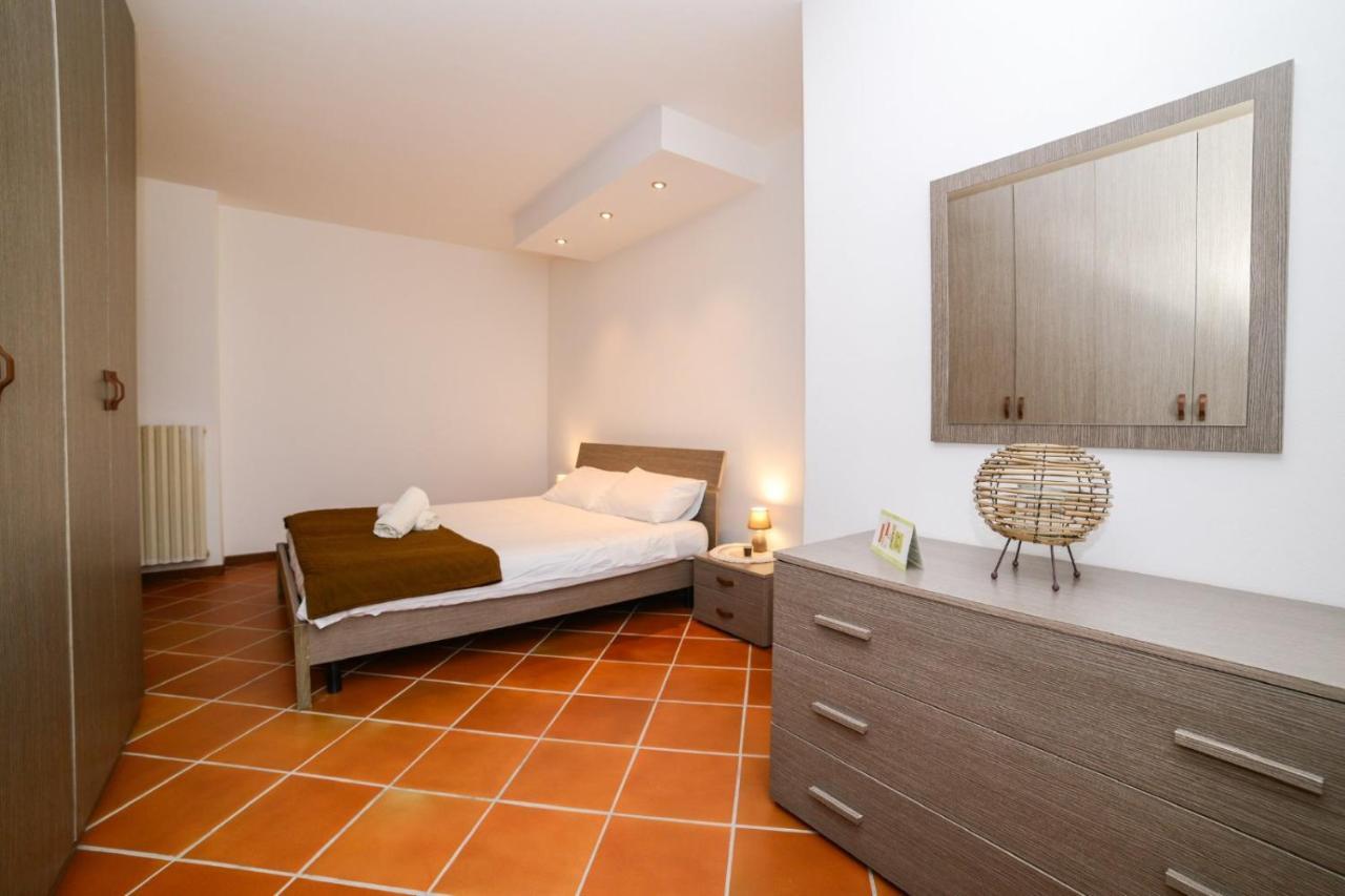 Loft Free Parking Agli Ulivi Moderno E Spazioso Peschiera del Garda Eksteriør billede